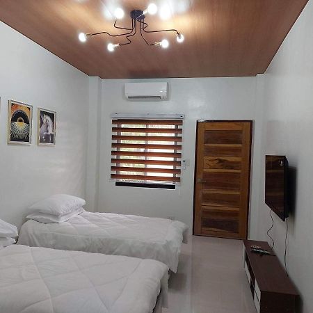 Flb Apartelle Los Banos Los Banos  Esterno foto